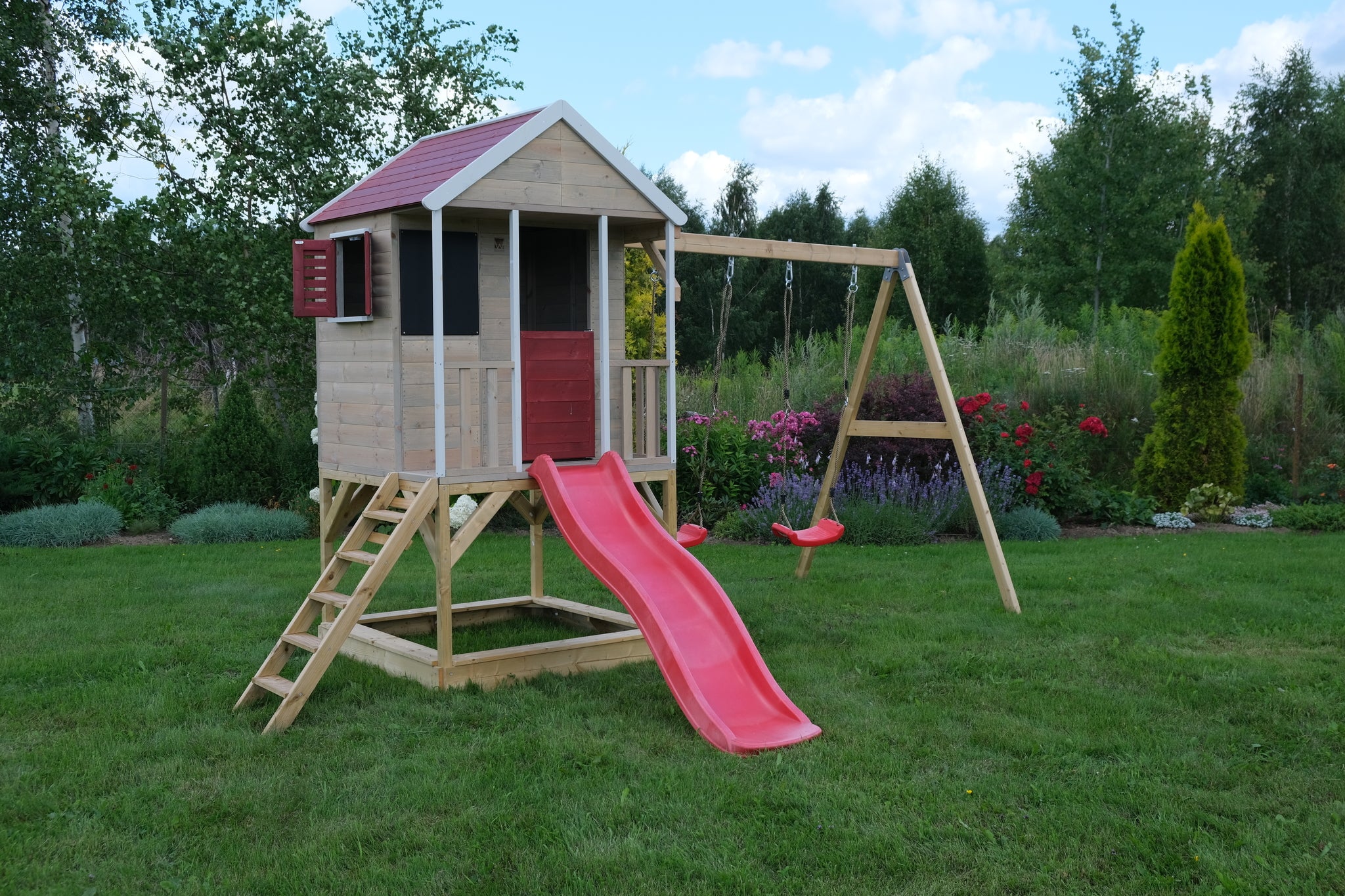 M29R Summer Adventure House with Platform, Slide and Double Swing