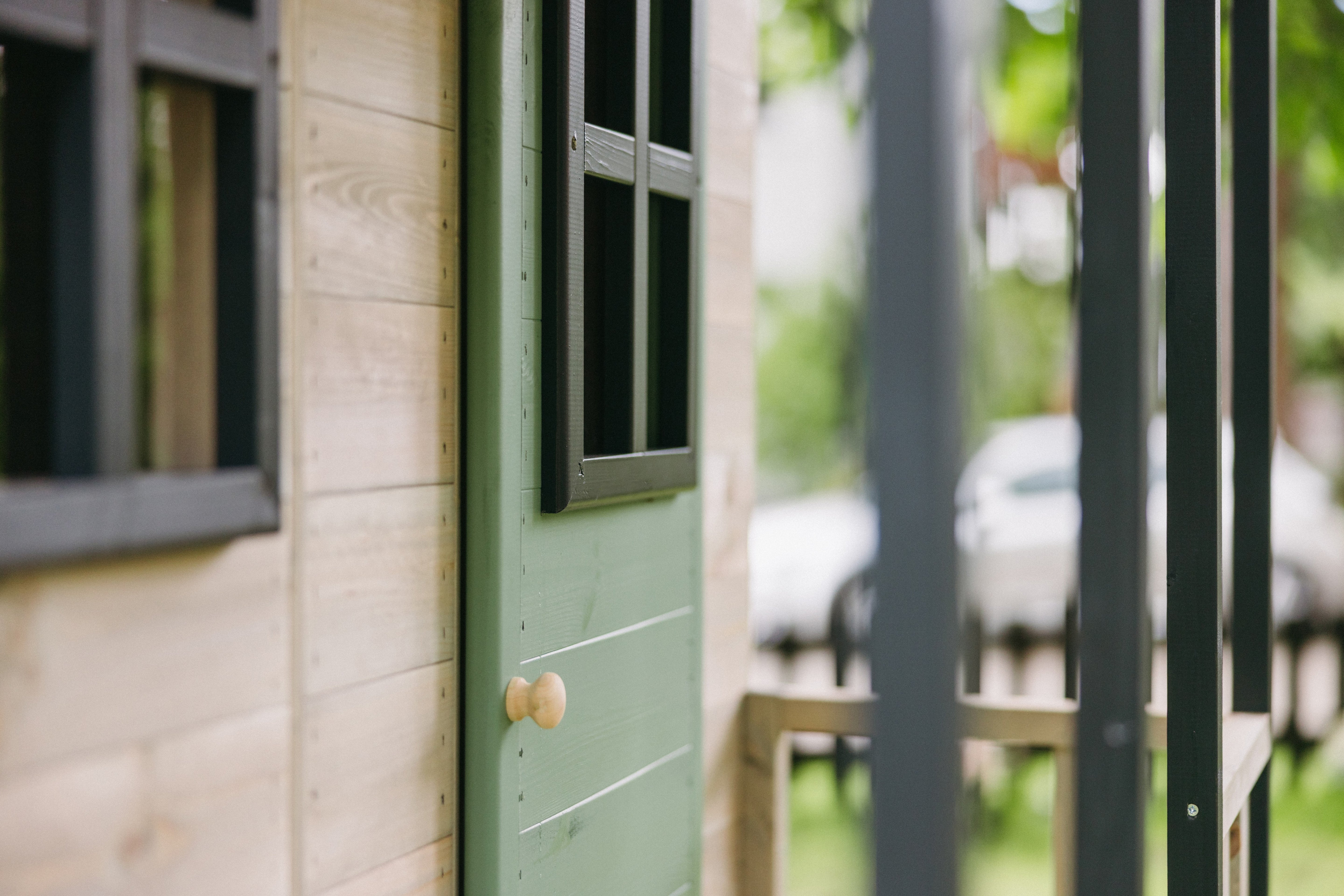 M48 Adventure Cottage House with Platform and Slide