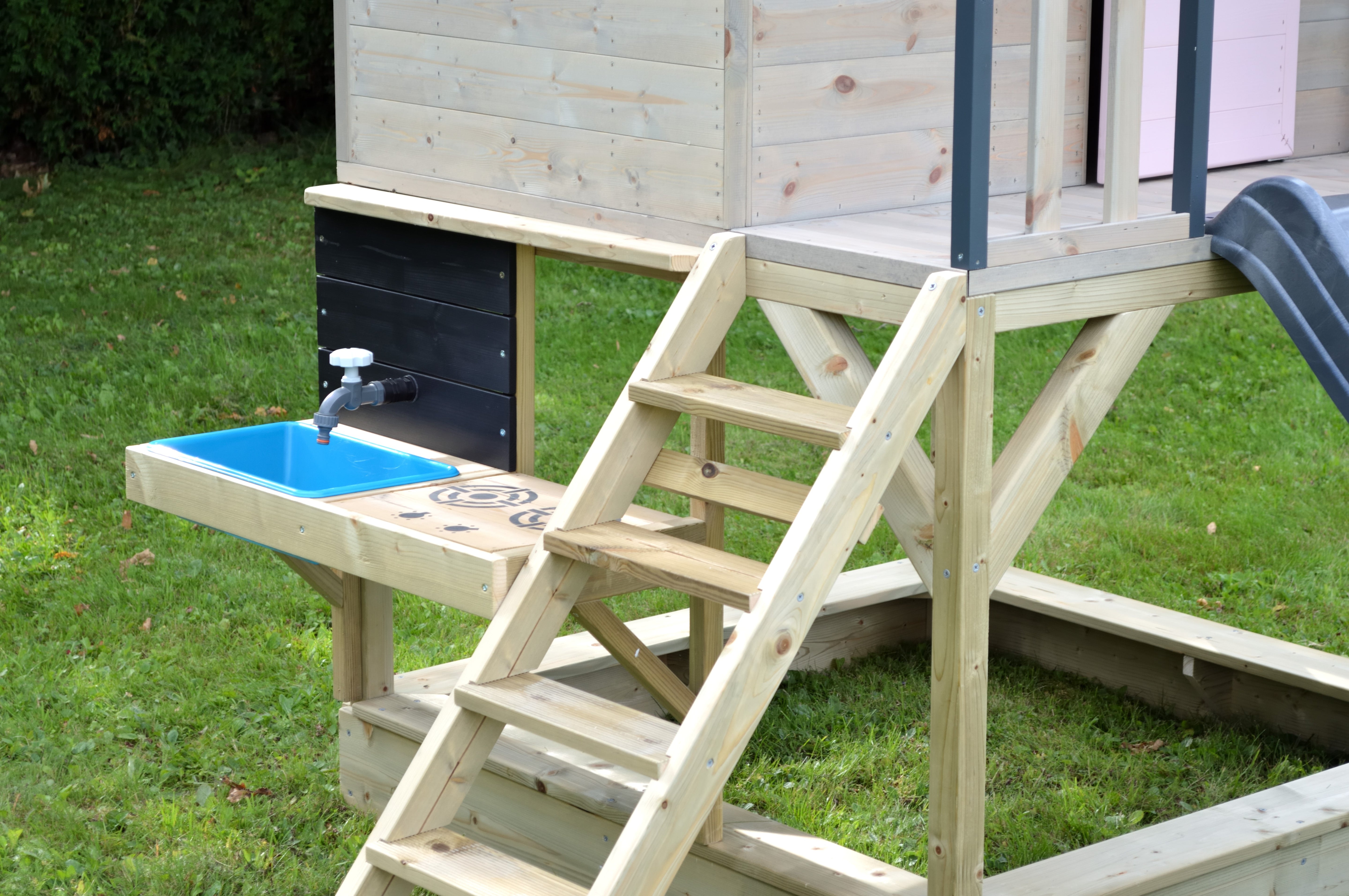 M50-K Adventure Cottage House with Platform, Slide  and Single Swing + Kitchen Attachment