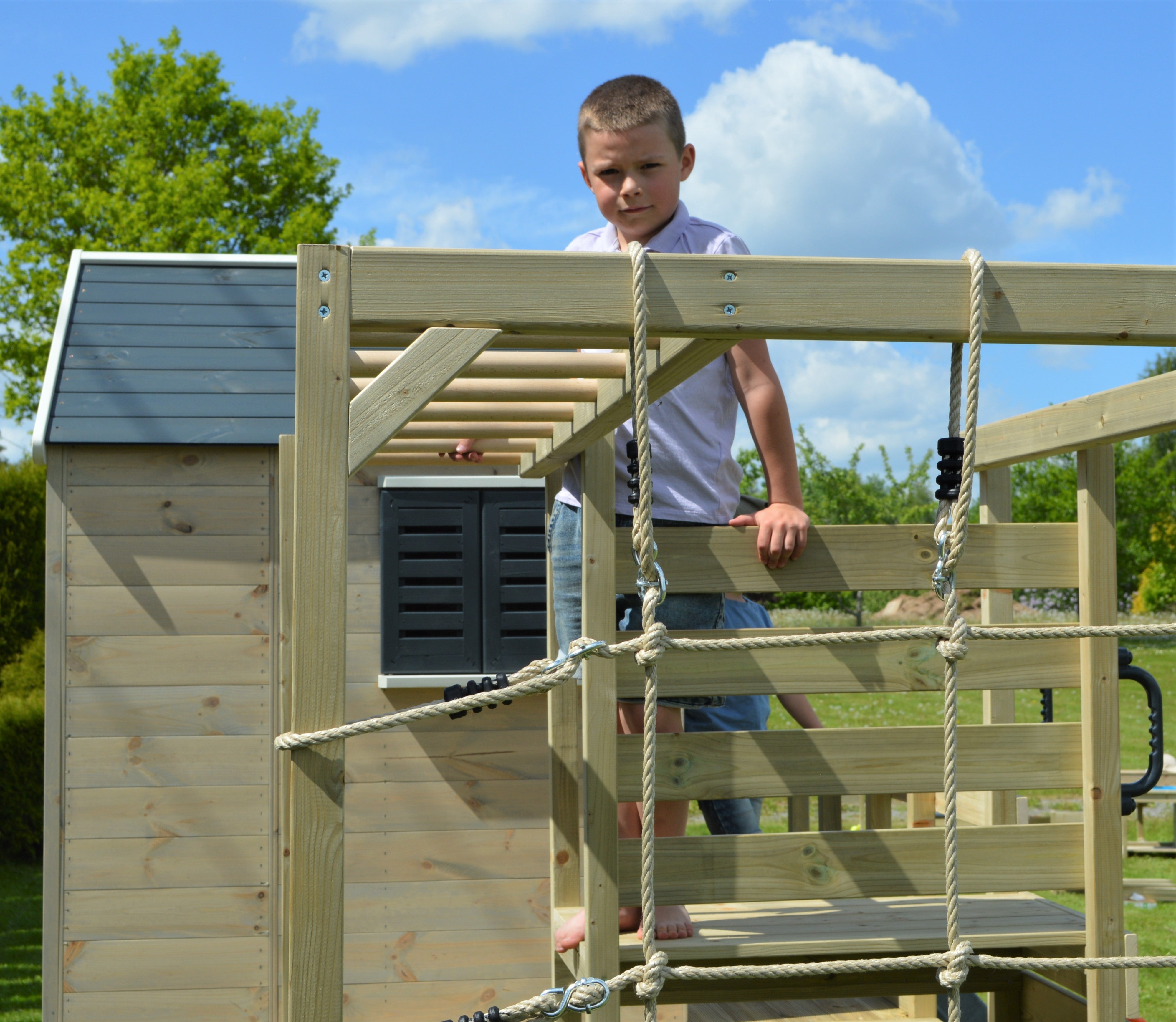 Wendi Toys M28-G My Lodge with Platform, Slide and Double Swing +