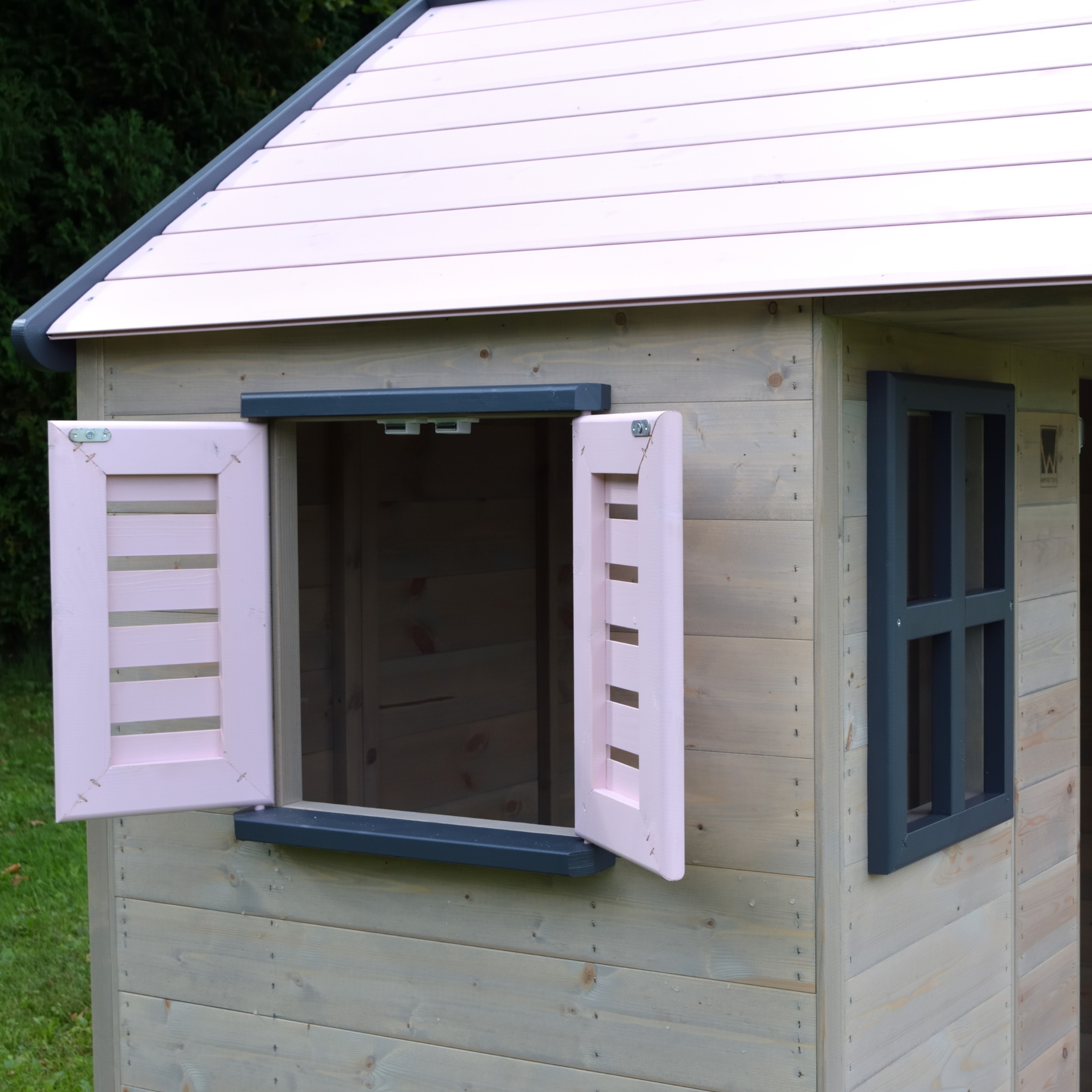 M46 Playhouse Adventure Cottage House