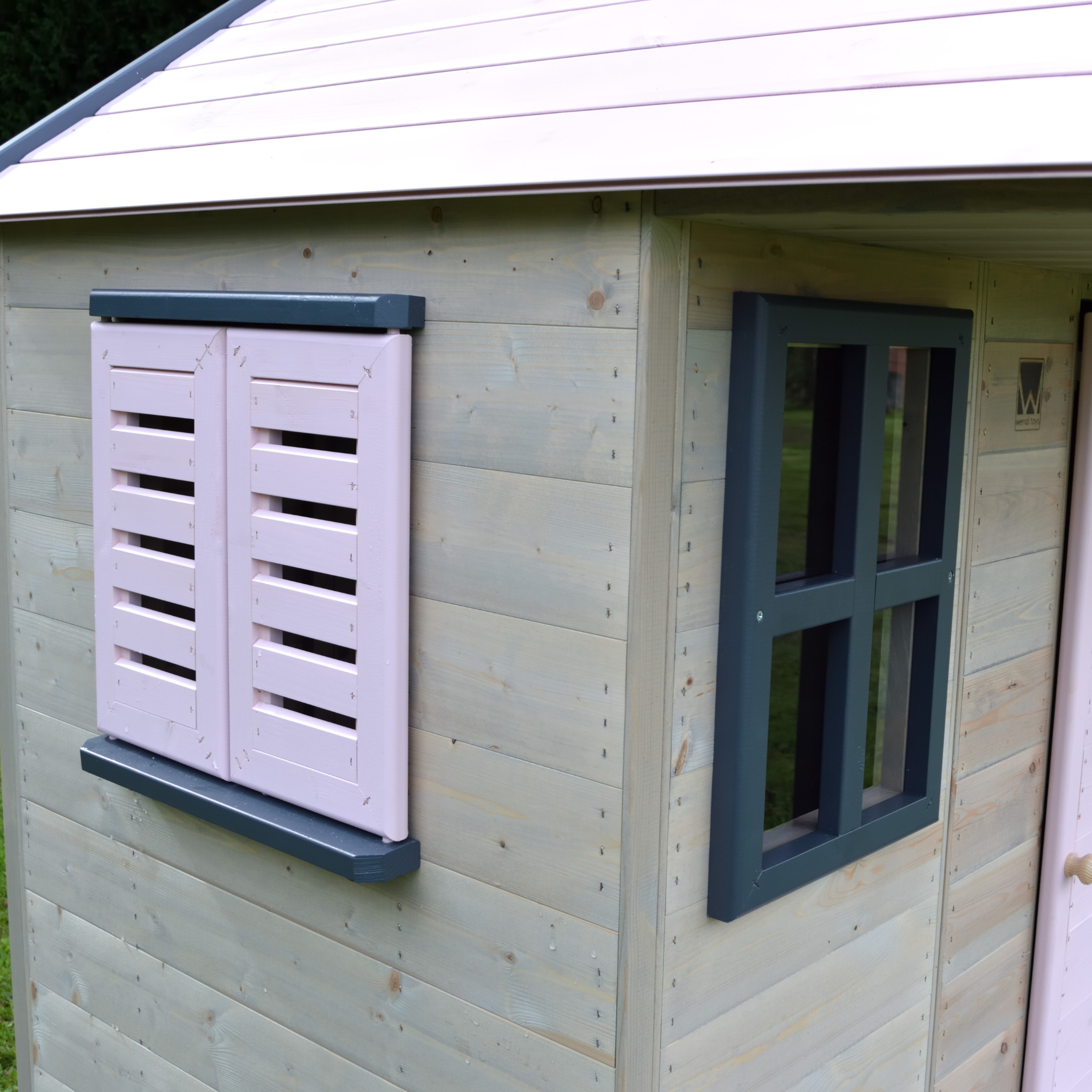 M46 Playhouse Adventure Cottage House